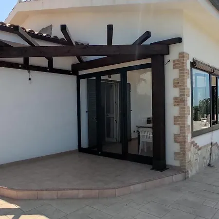 Vila Il Casale Di Bovo Marina